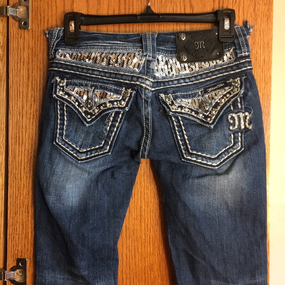 Miss Me Jeans - Picture 3 of 8